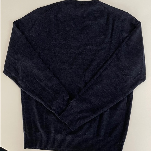 Men’s Piatelli Barney’s New York Blue V-Neck Sweater large